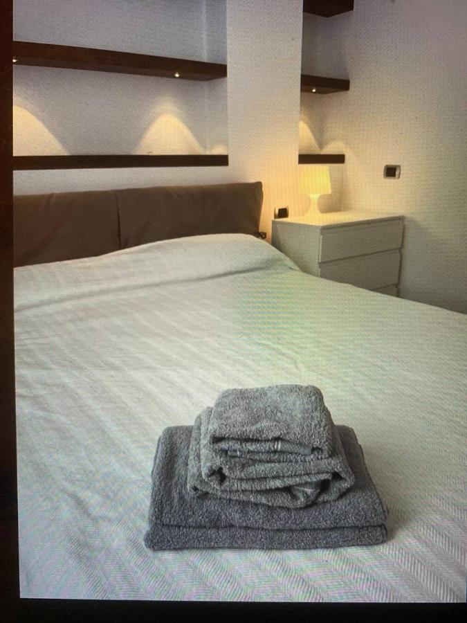 ミラノS.Ambrogio/Duomo •Jacuzzi • Luxury •Designアパートメント エクステリア 写真