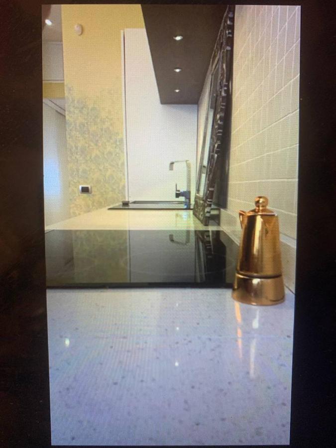 ミラノS.Ambrogio/Duomo •Jacuzzi • Luxury •Designアパートメント エクステリア 写真